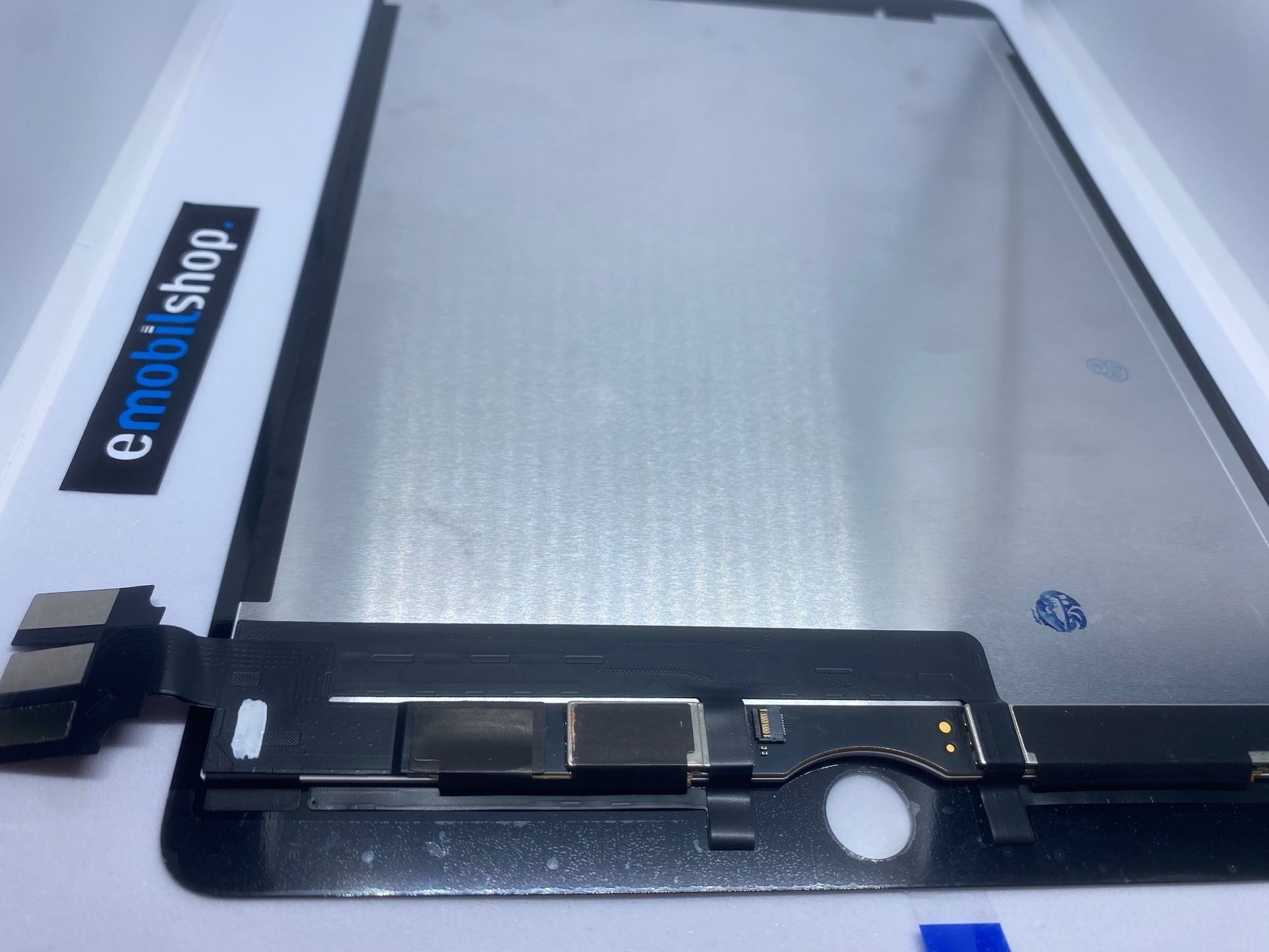 LCD displej pro iPad Pro 9.7 (A1673/A1674/A1675) bílý